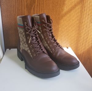 Coach boots size 7.5